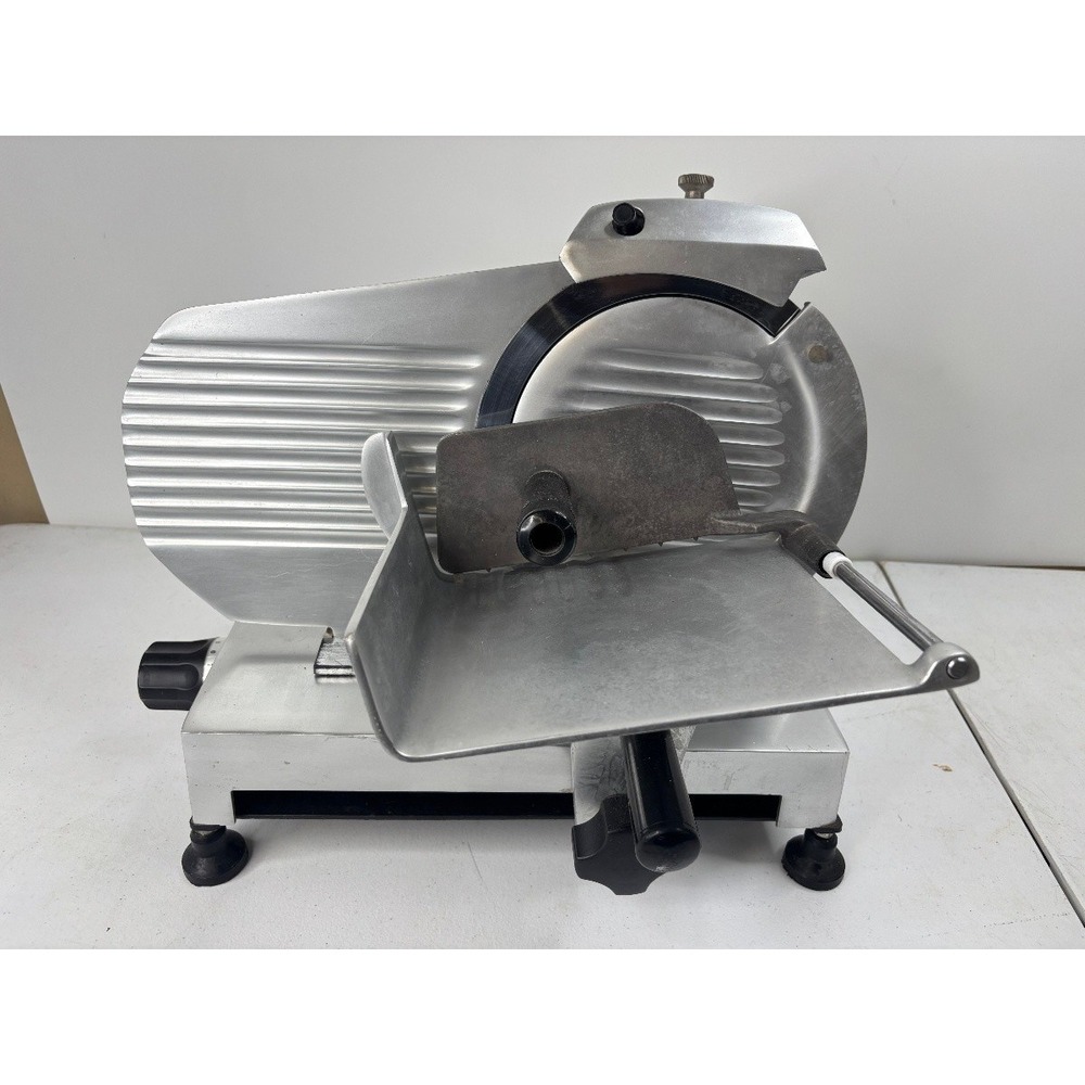 Chefmate by Globe GC9 9 in Commercial Meat Slicer 1/4 HP Bench Top